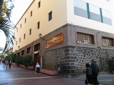 Instituto de Estudios Hispánicos de Canarias [Canary Institute for Hispanic Studies]